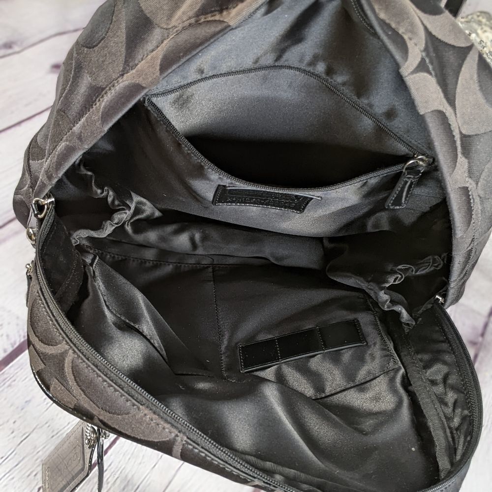 Coach Signature Daisy Poppy Backpack - Picture 10 of 13